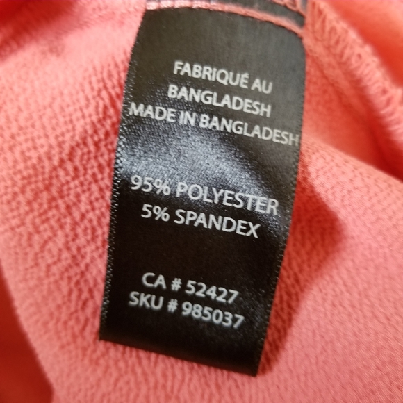 Lily Morgan Flowy Coral Top - Picture 4 of 4